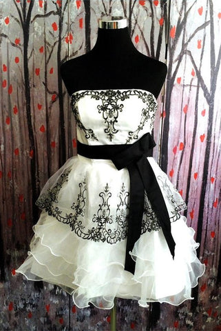 Black Lace Short Pretty Cute Homecoming Prom Dress K327