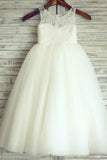 A-Line Round Neck White Tulle Flower Girl Dresses with Lace OKP25